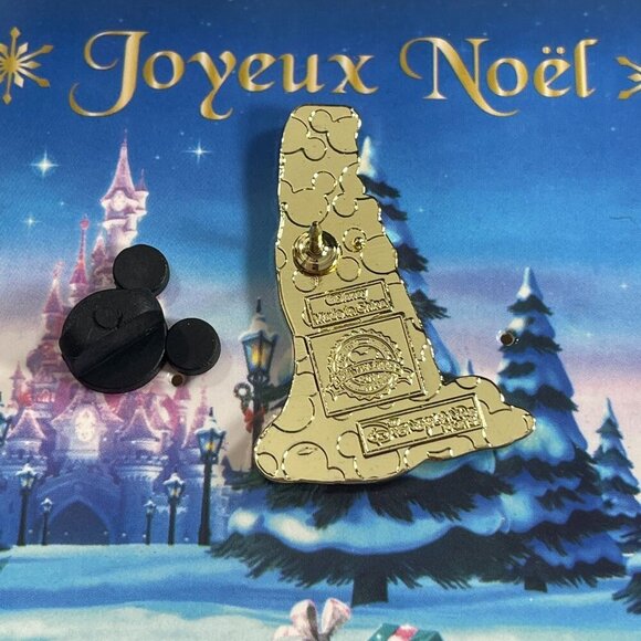 Disneyland Rapunzel Princess Trading Pin Tangled Christmas Lapel Pin Brooch Gift - Picture 3 of 11